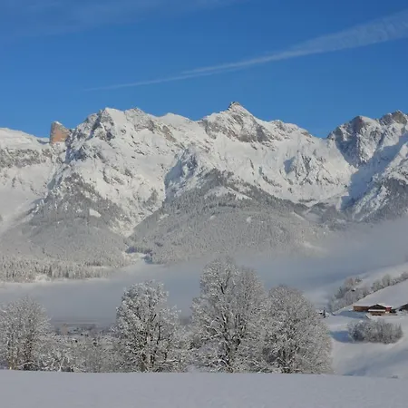Ξενοδοχείο με διαμερίσματα Biohof Ebengut