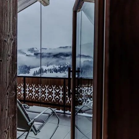 Lägenhetshotell Biohof Ebengut 4*