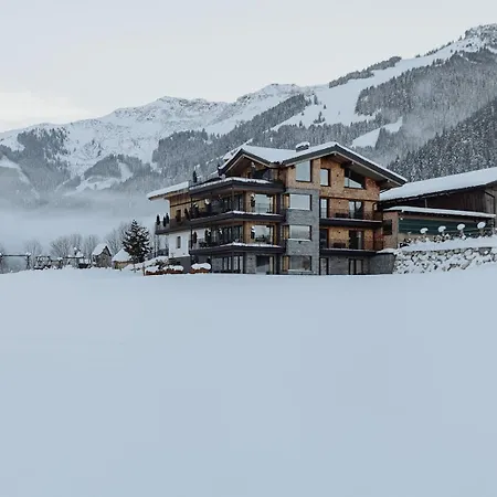 Lägenhetshotell Biohof Ebengut Maria Alm am Steinernen Meer