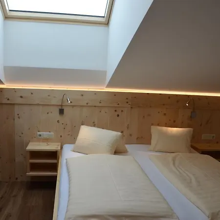 Biohof Ebengut 4* ماريا ألم ام شتاينر