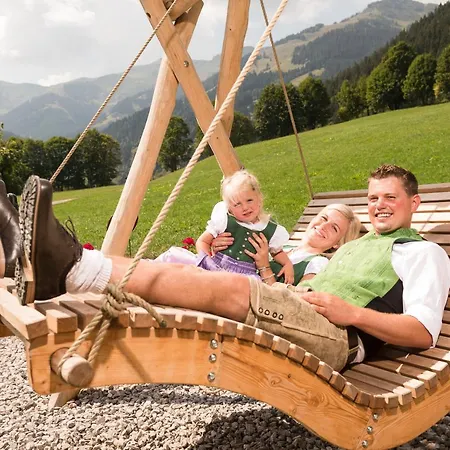 Ξενοδοχείο με διαμερίσματα Biohof Ebengut 4*