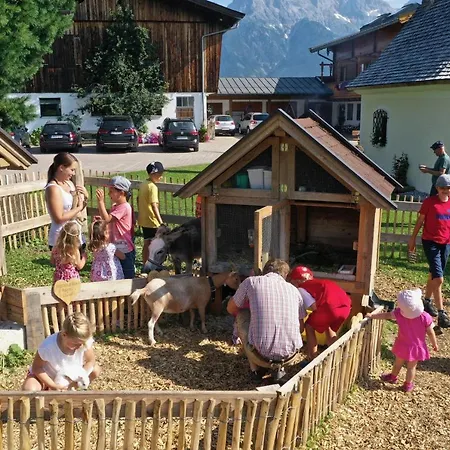 شقة فندقية Biohof Ebengut 4*