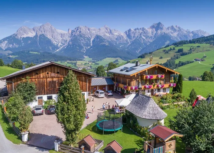 Biohof Ebengut Aparthotel 4*