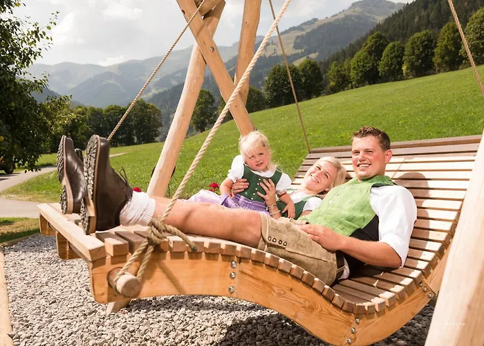 Aparthotel Biohof Ebengut 4*